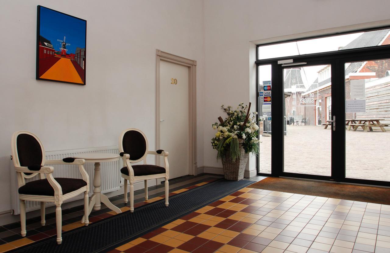 Hotel Aan De Singel Delfzijl Esterno foto